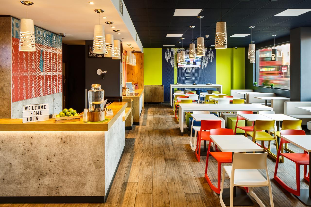 Ibis Budget London Hounslow Exterior foto
