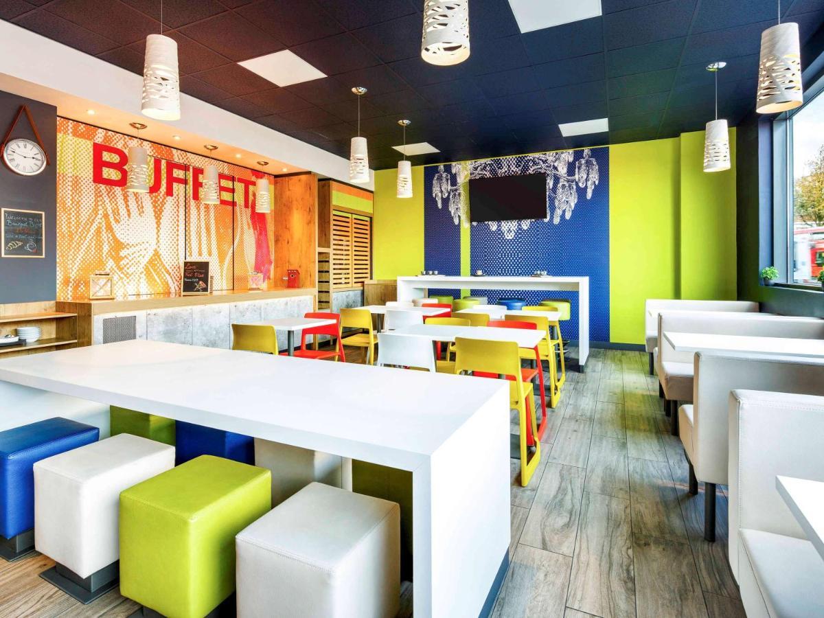 Ibis Budget London Hounslow Exterior foto